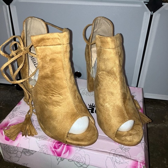 Shoes - Peep toe heels